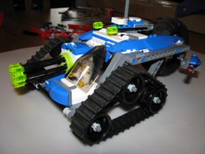 LEGO Exo-Force 8118 Hybrid Rescue Tank LEGO Exo-Force 8118 Hybrid Rescue Tank